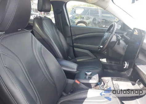 2021 Ford Mustang Mach-E Premium from USA, damaged, VIN 3FMTK3R7XMMA09778